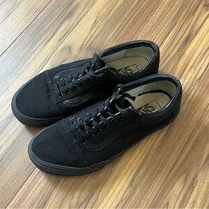 Vans Women's Black Old Skools
